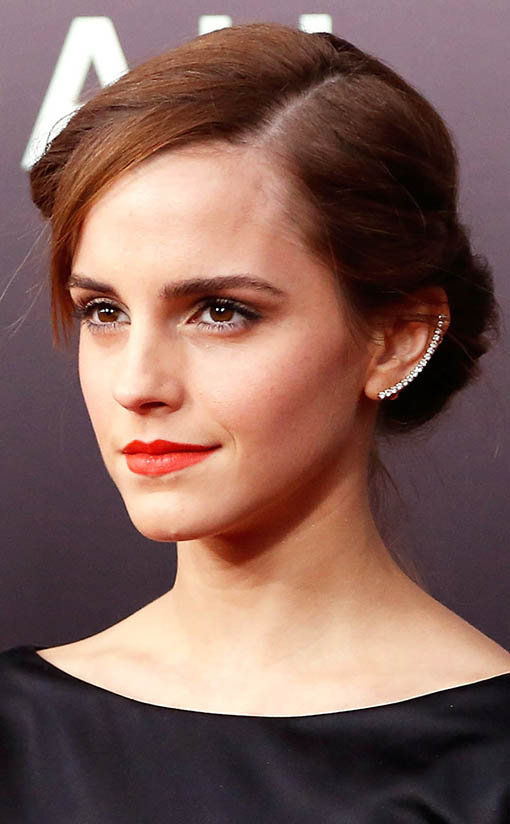 Brinco delicado ear cuff da Emma Watson