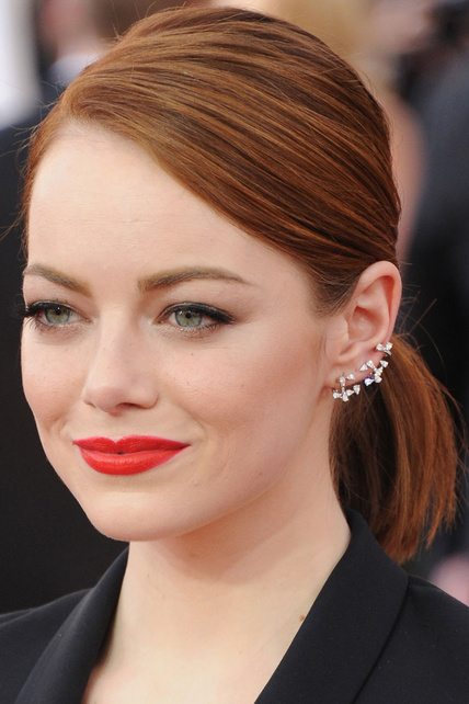 ear cuff delicado da emma stone