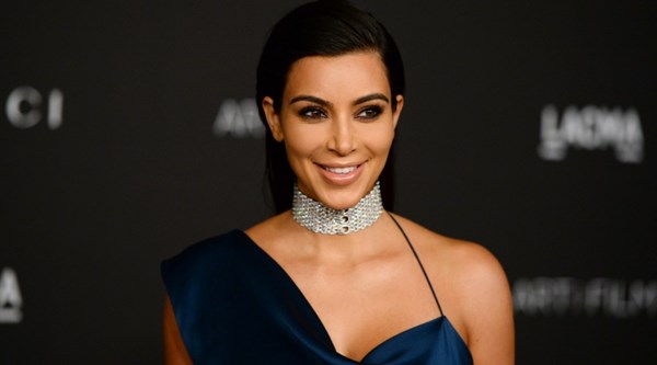 Gargantilha de diamantes Kim Kardashian