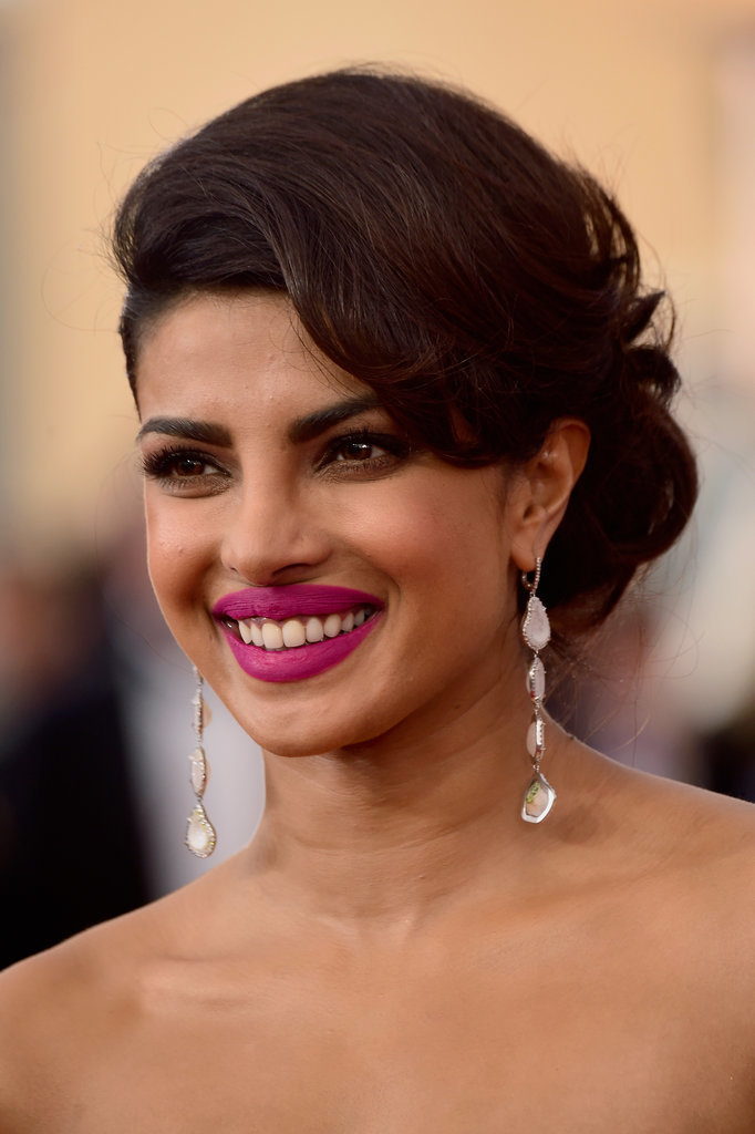 brincos-de-Priyanka-Chopra