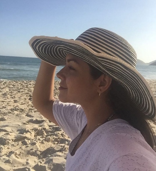 Thais Fersoza acessorios praia