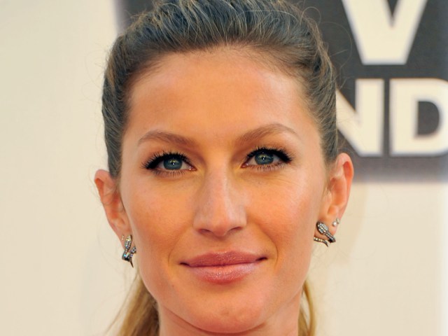 Gisele Bundchen brincos Bulgari 