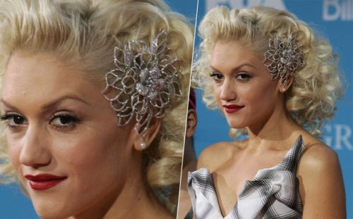 Outra forma de se inspirar nos broches das famosas é usar o acessório no cabelo. É infalível. Quem costuma adotar a tendência é a cantora Gwen Stefani.