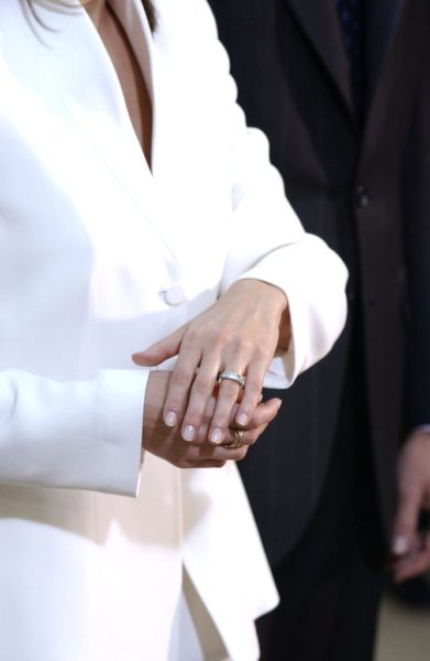 Joias de Letizia Ortiz: anel de noivado.