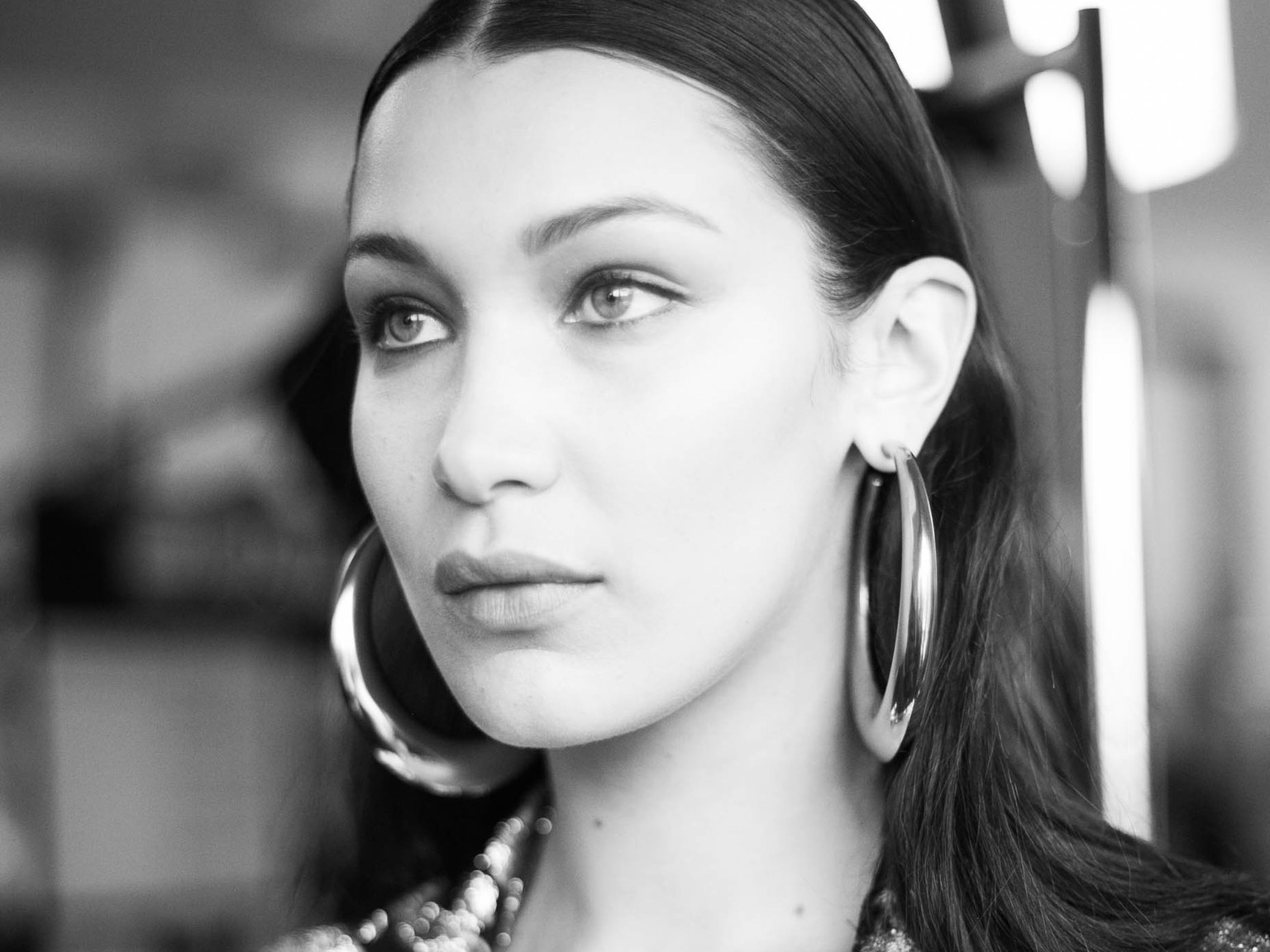 Bella Hadid Argola