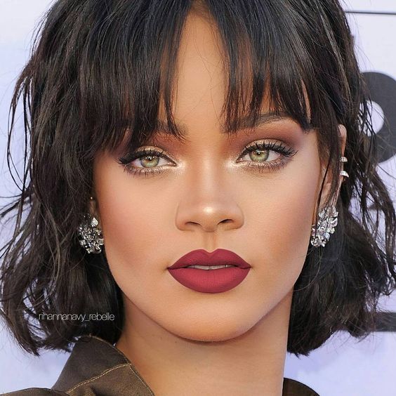 Rihanna piercing