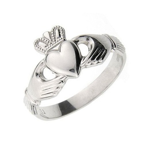 anel de claddagh