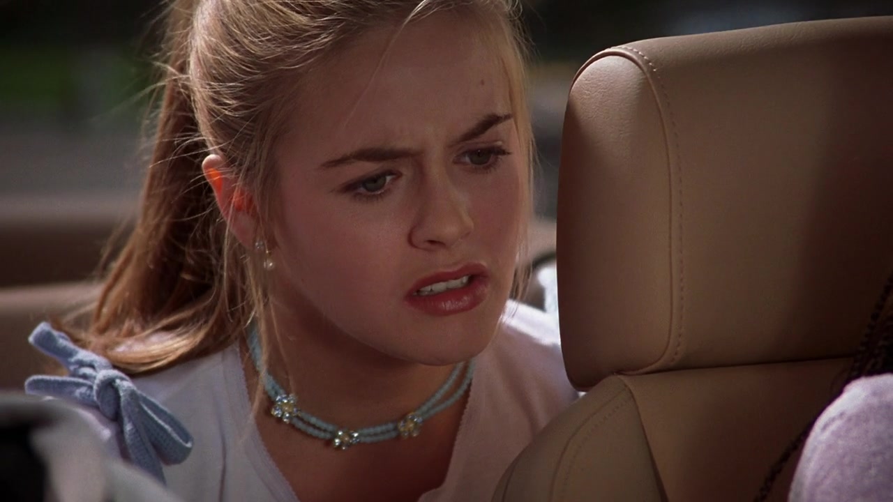 alicia silverstone choker