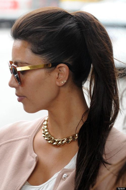 Kardashian colar destaque