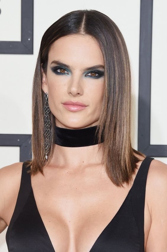 Alessandra Ambrósio Choker