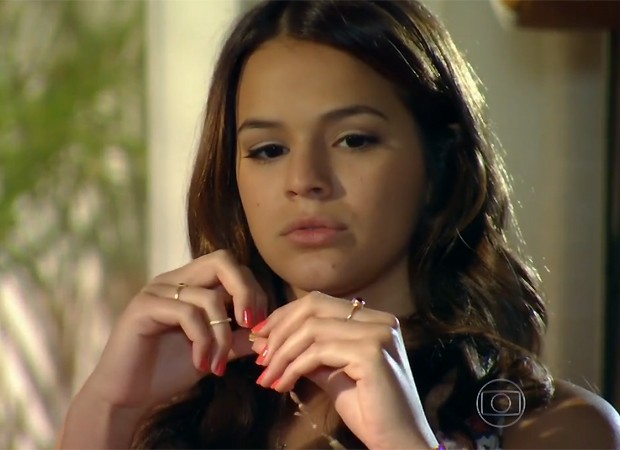 Bruna Marquezine Anéis