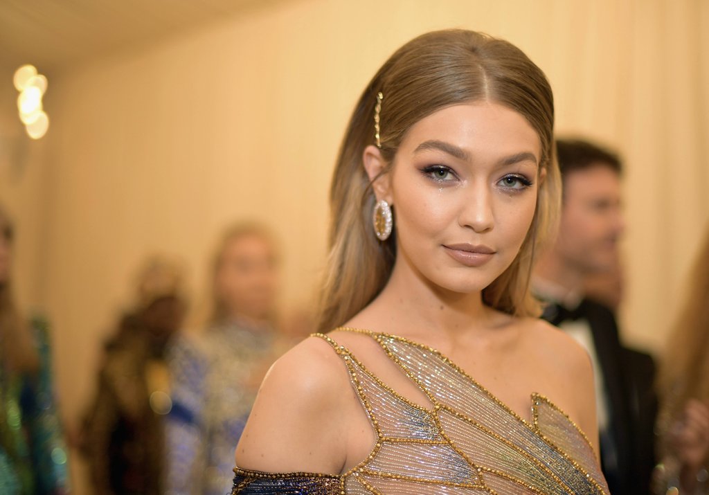 Gigi Hadid Brincos Met Gala 2018