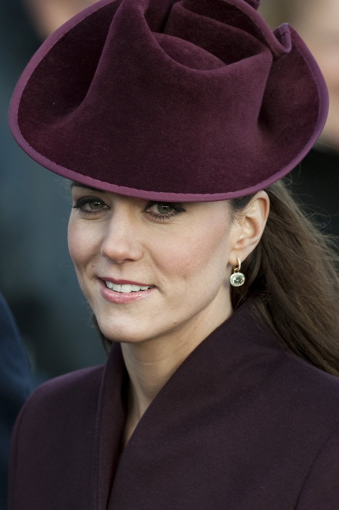 Kate Middleton Brincos
