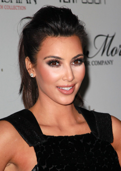 Kim Kardashian Ponto de Luz