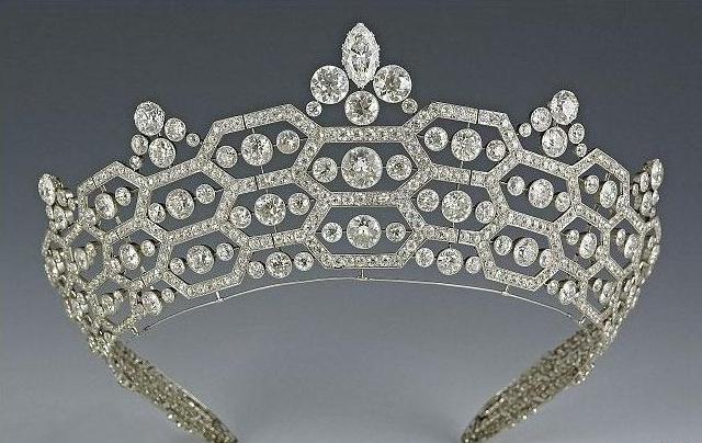 Tiara Grenville