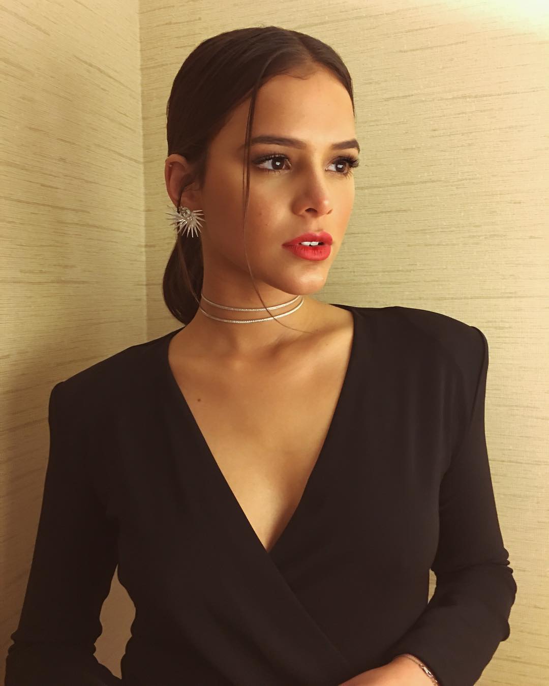 Joias da Bruna Marquezine