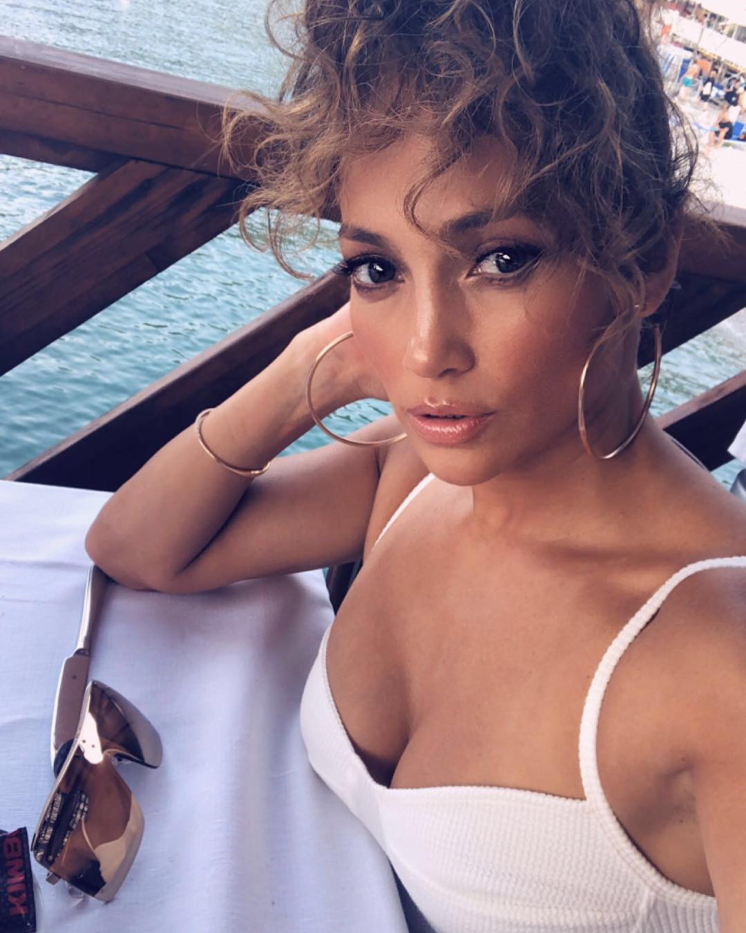Brincos para praia Jennifer Lopez