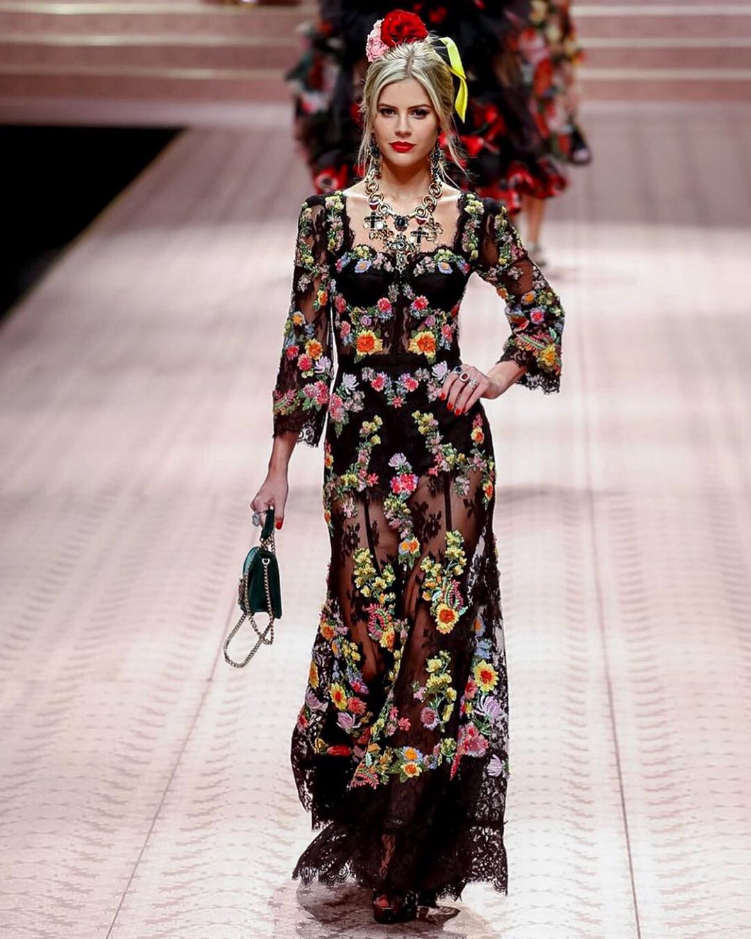 Desfile da Dolce & Gabbana Lala Rudge