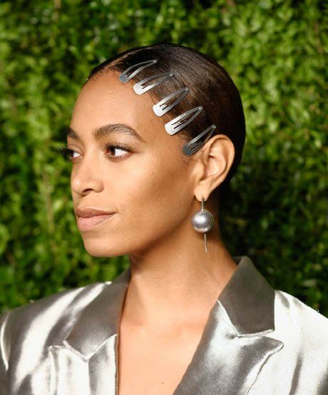 Acessórios para cabelo dos anos 90 estão de volta! - Waufen