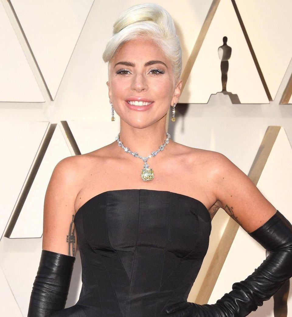 joias das famosas no oscar lady gaga