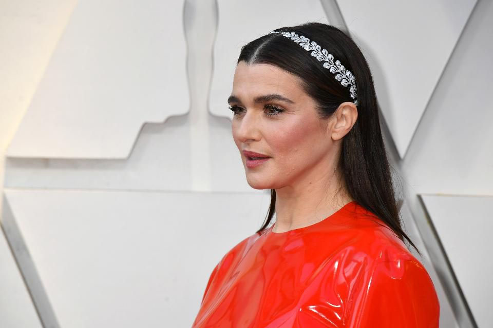 joias das famosas no oscar rachel weisz