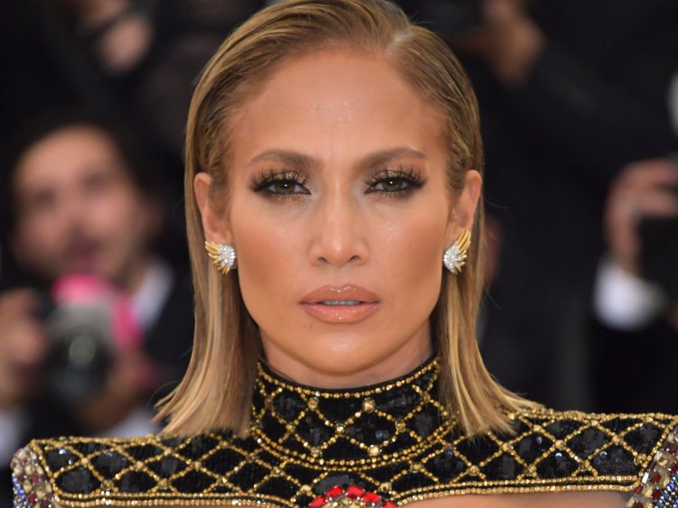 anel de noivado de jennifer lopez estilo