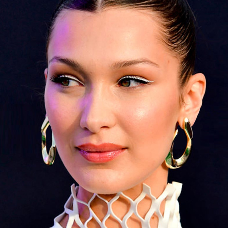 brincos de argola aro grosso bella hadid