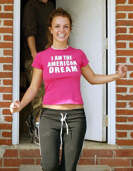 camisetas com frase britney spears