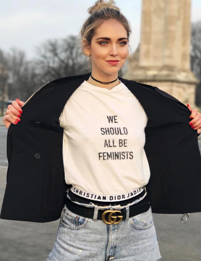 camisetas com frase chiara ferragni