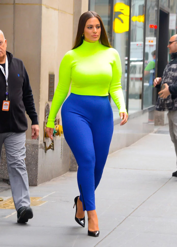 looks com neon color blocking