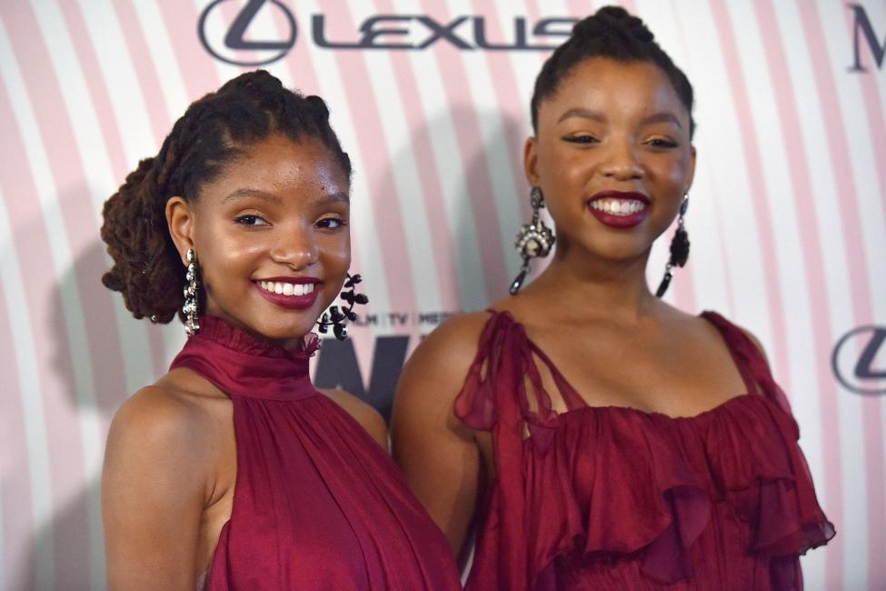 Chloe X Halle joias