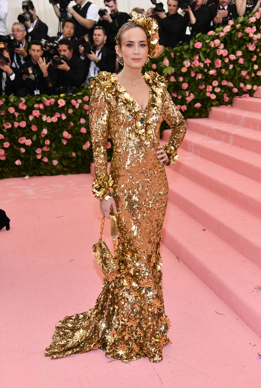 vestido de festa dourado