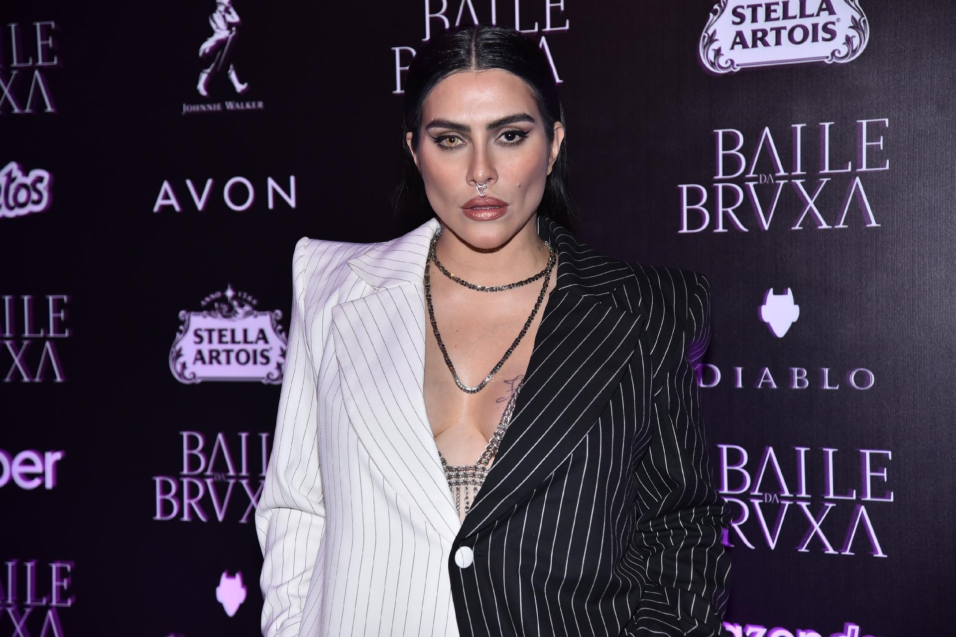 cleo pires looks de halloween para mulheres