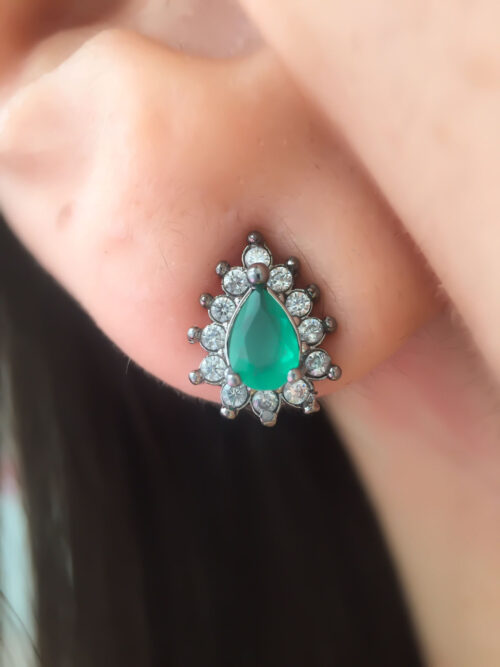 Ear Jacket Verde Esmeralda Com Banho De Rodio Negro - Image 3