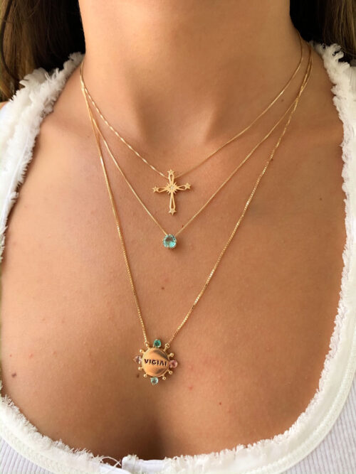 Crucifixo Delicado De Estrelinhas Em Prata De Lei Banho Ouro - Image 2